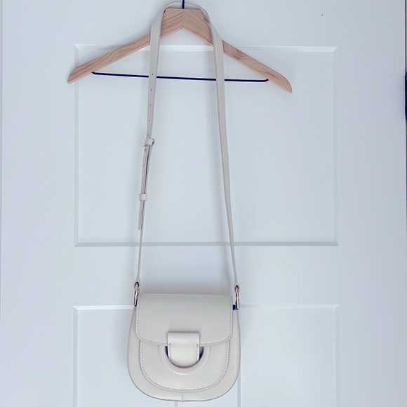 COLE HAAN Grand Ambition Crossbody - Picture 2 of 9